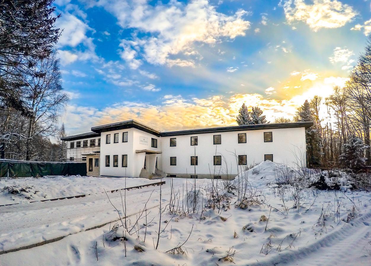 Das Tann Rooms & Wine Thale Exteriér fotografie